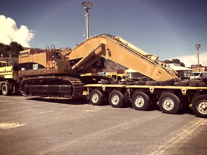 Heavy machinery for hire Reunion Island